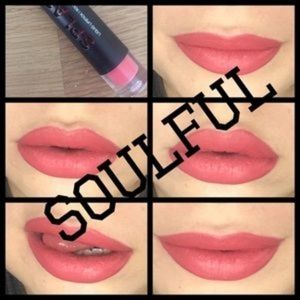 Younique splash liquid lipstick Soulful